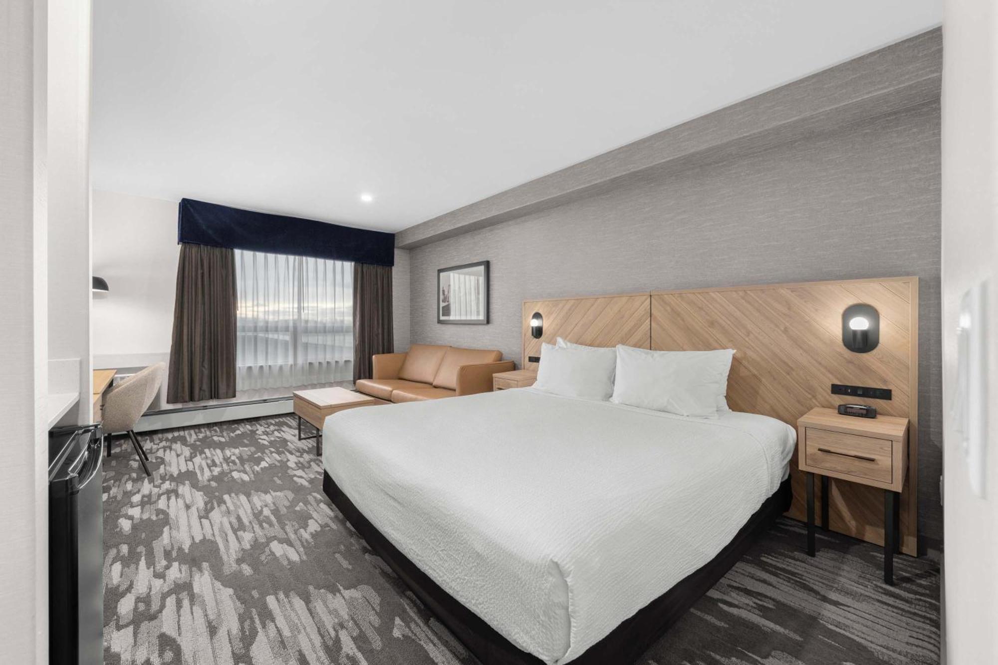 Sandman Hotel Calgary Airport Exterior photo
